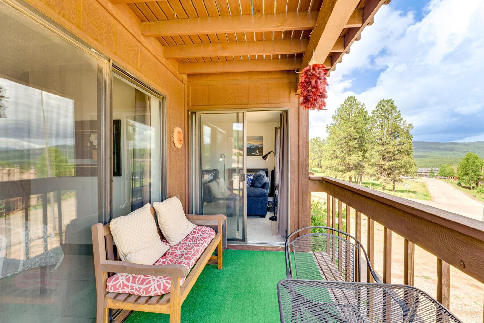 Angel Fire Mountain Condo Steps To Ski Resort! Екстер'єр фото